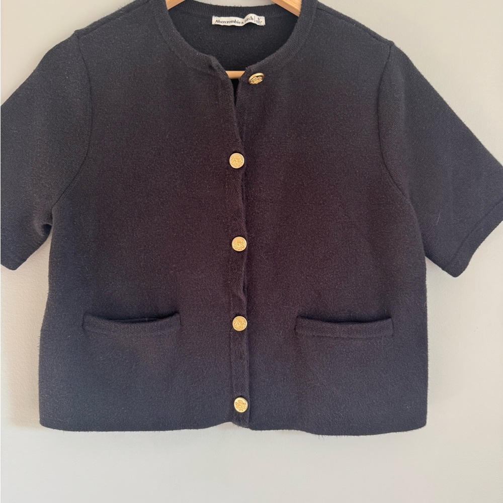 Abercrombie & Fitch Short Sleeve Button Sweater
